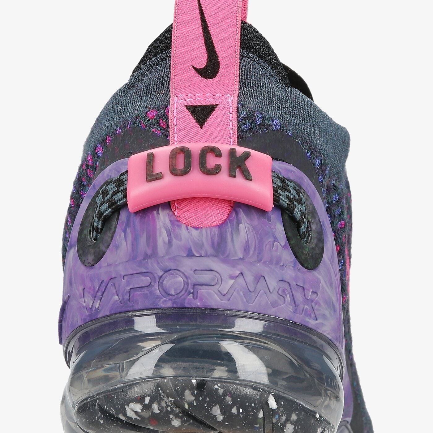 Дамски маратонки NIKE AIR VAPORMAX 2020 FLYKNIT cv8821-502 цвят сив