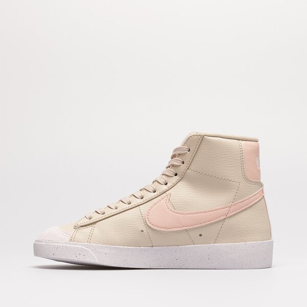 Дамски маратонки NIKE W BLAZER MID '77 NEXT NATURE fb0780-100 цвят бежов