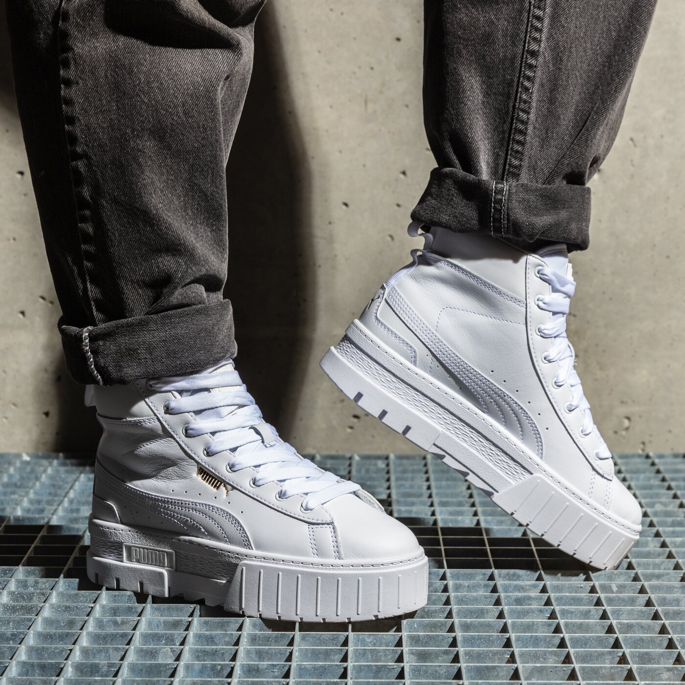 Дамски маратонки PUMA MAYZE MID WN'S 38117001 цвят бял