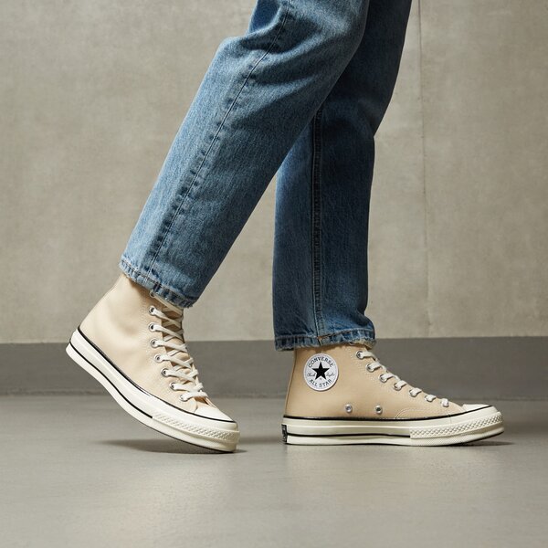 Дамски маратонки CONVERSE CHUCK 70 a03446c цвят бежов