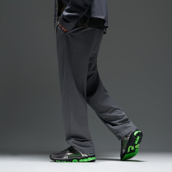 Мъжки маратонки NIKE ZOOM VOMERO 5 SE ib2988-001 цвят черен