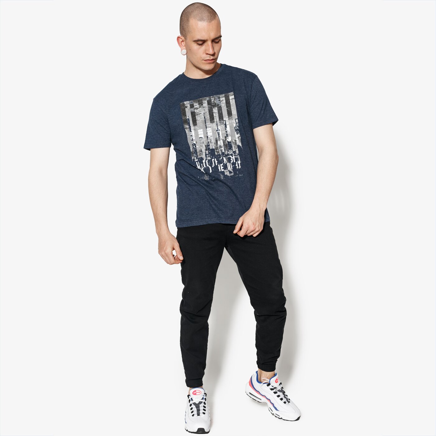 Мъжка тениска CONFRONT ТЕНИСКА SS DIVISIO cf18tsm77002 цвят тъмносин