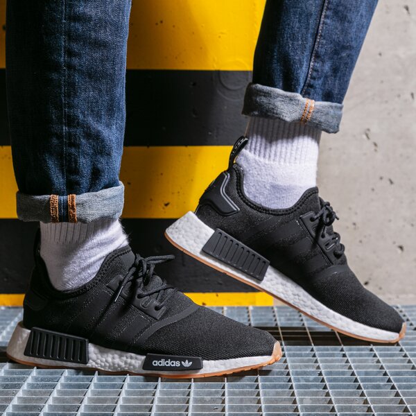 Мъжки маратонки ADIDAS NMD_R1 PRIMEBLUE gz9257 цвят черен