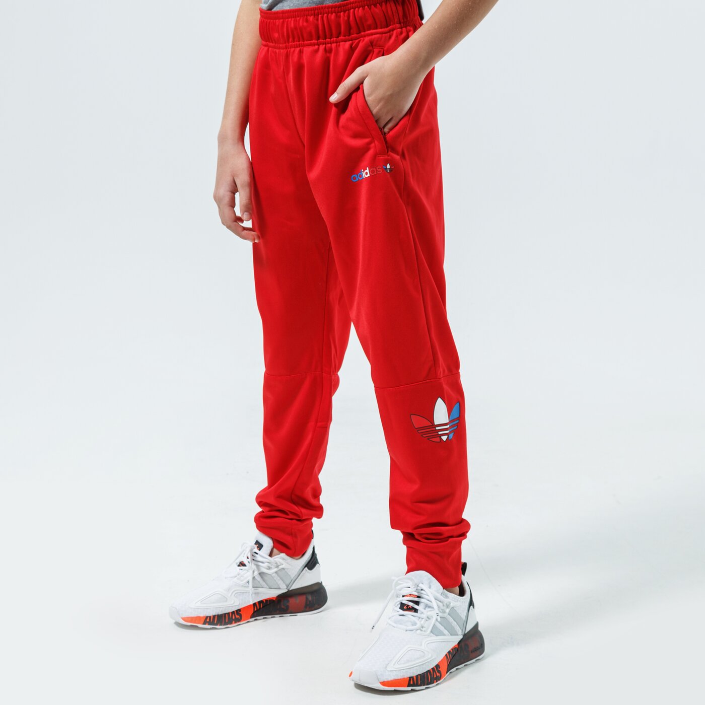 Детски панталони ADIDAS ПАНТАЛОНИ TRACKPANT MM gn7445 цвят червен