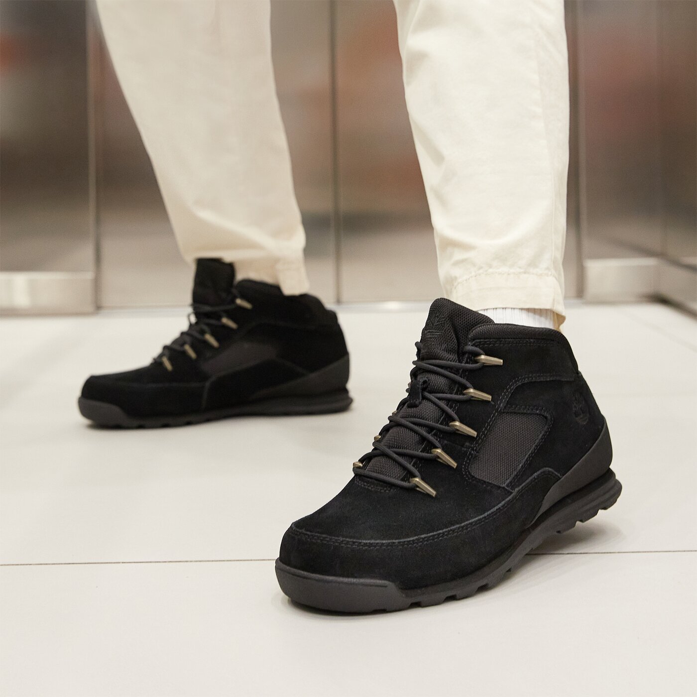 Мъжки зимни обувки TIMBERLAND EURO ROCK HERITAGE L/F tb0a2h680151 цвят черен