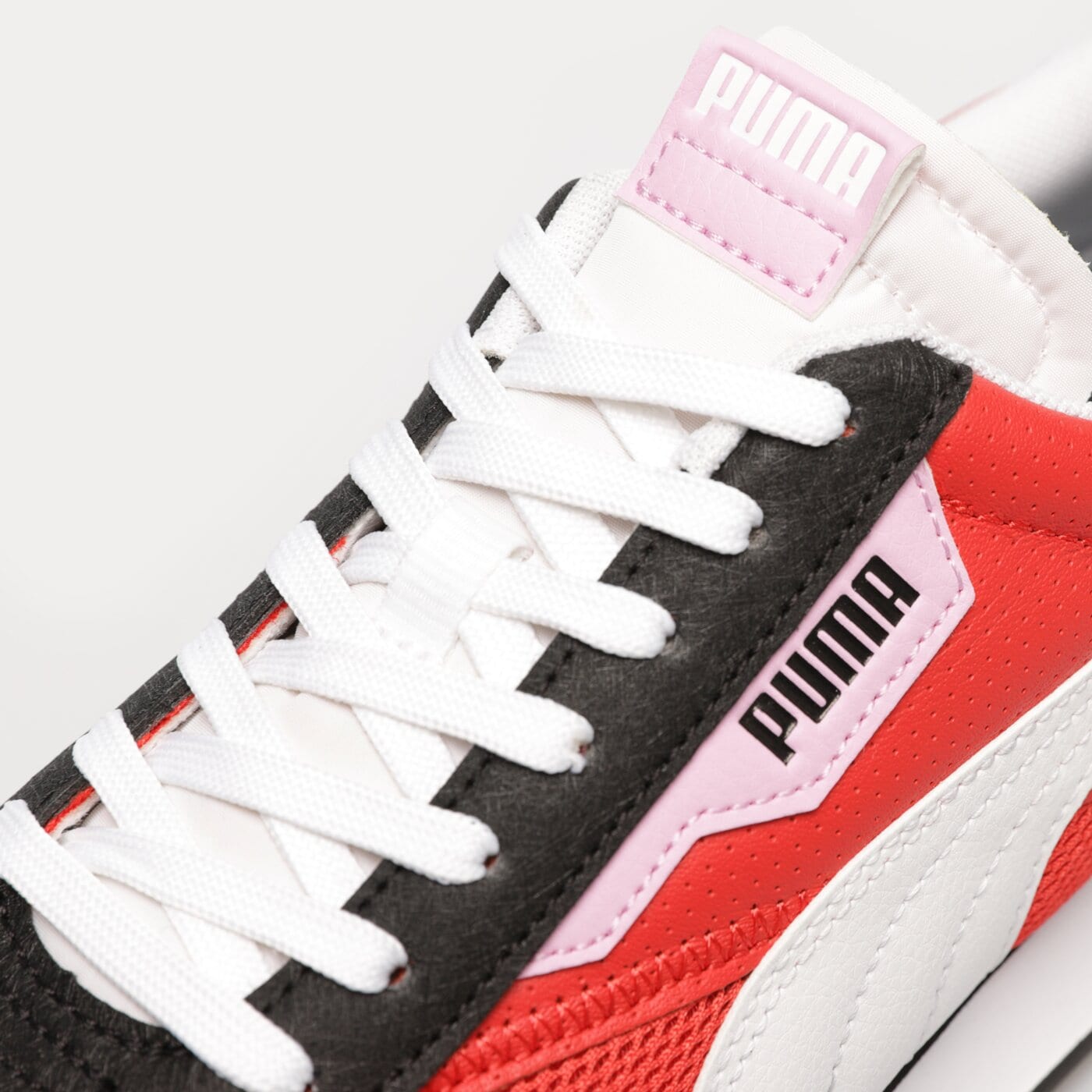 Мъжки маратонки PUMA FUTURE R.DARE TO 383272-02 цвят червен