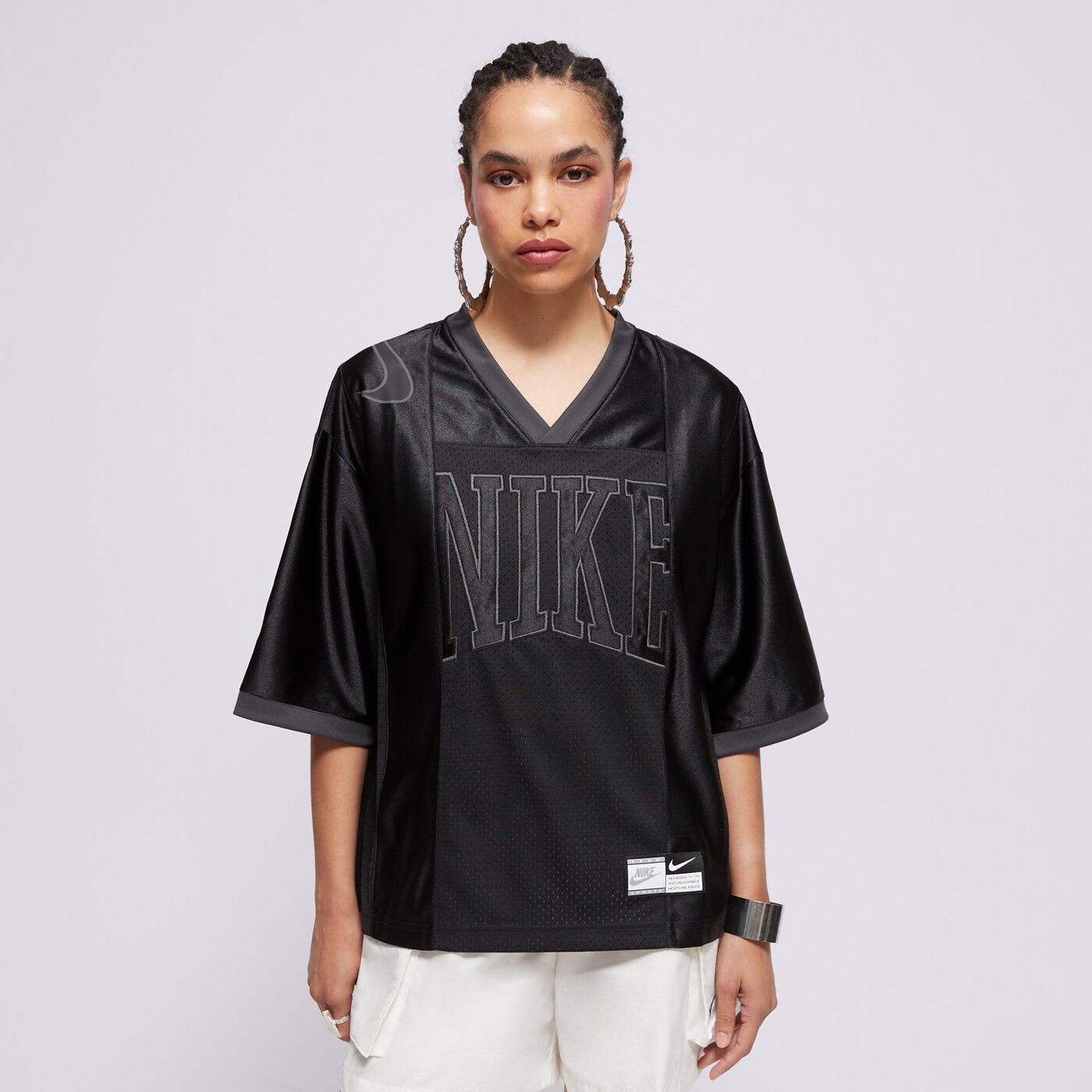 Дамска тениска NIKE ТЕНИСКА W NSW STREET SS GX JRSY ТОП hj0280-010 цвят черен