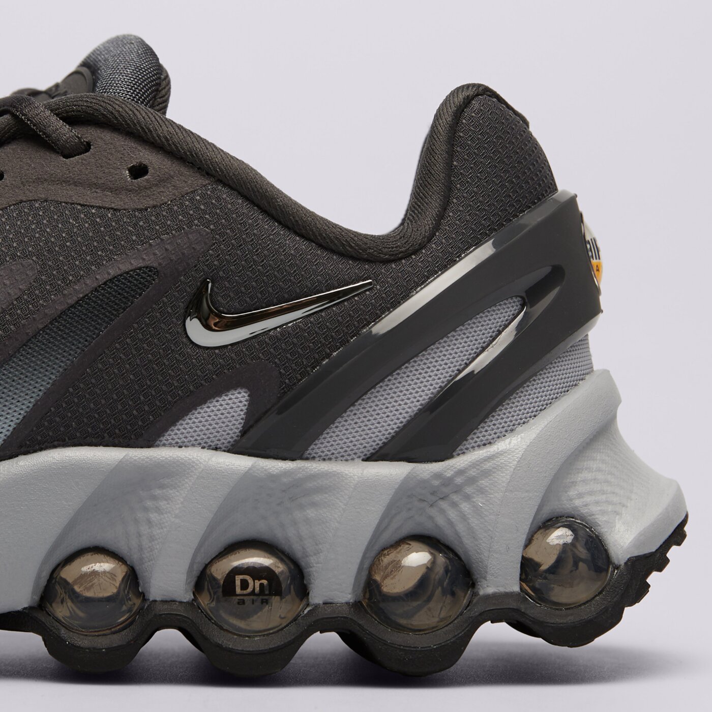 Детски маратонки NIKE AIR MAX DN8 hf7310-014 цвят сив