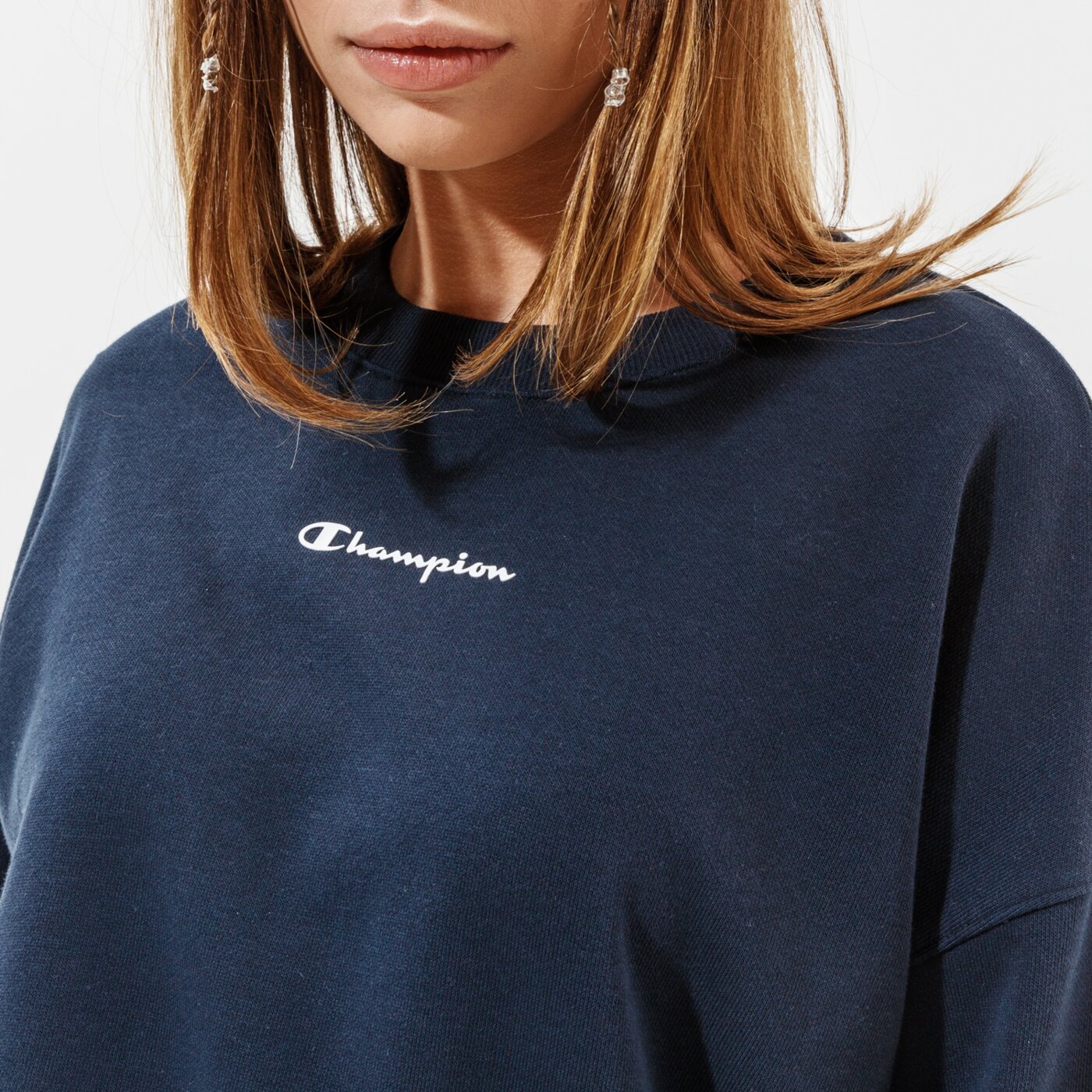 Дамски суичър CHAMPION СУИТЧЪР CREWNECK SWEATSHIRT 112588bs501 цвят тъмносин