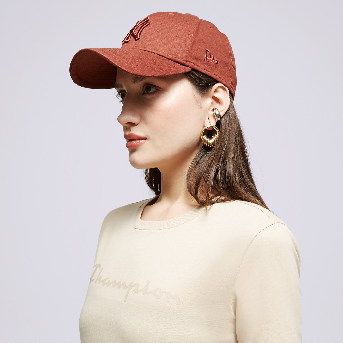 Дамска тениска CHAMPION ТЕНИСКА CREWNECK ТЕНИСКА 116935ms073 цвят бежов