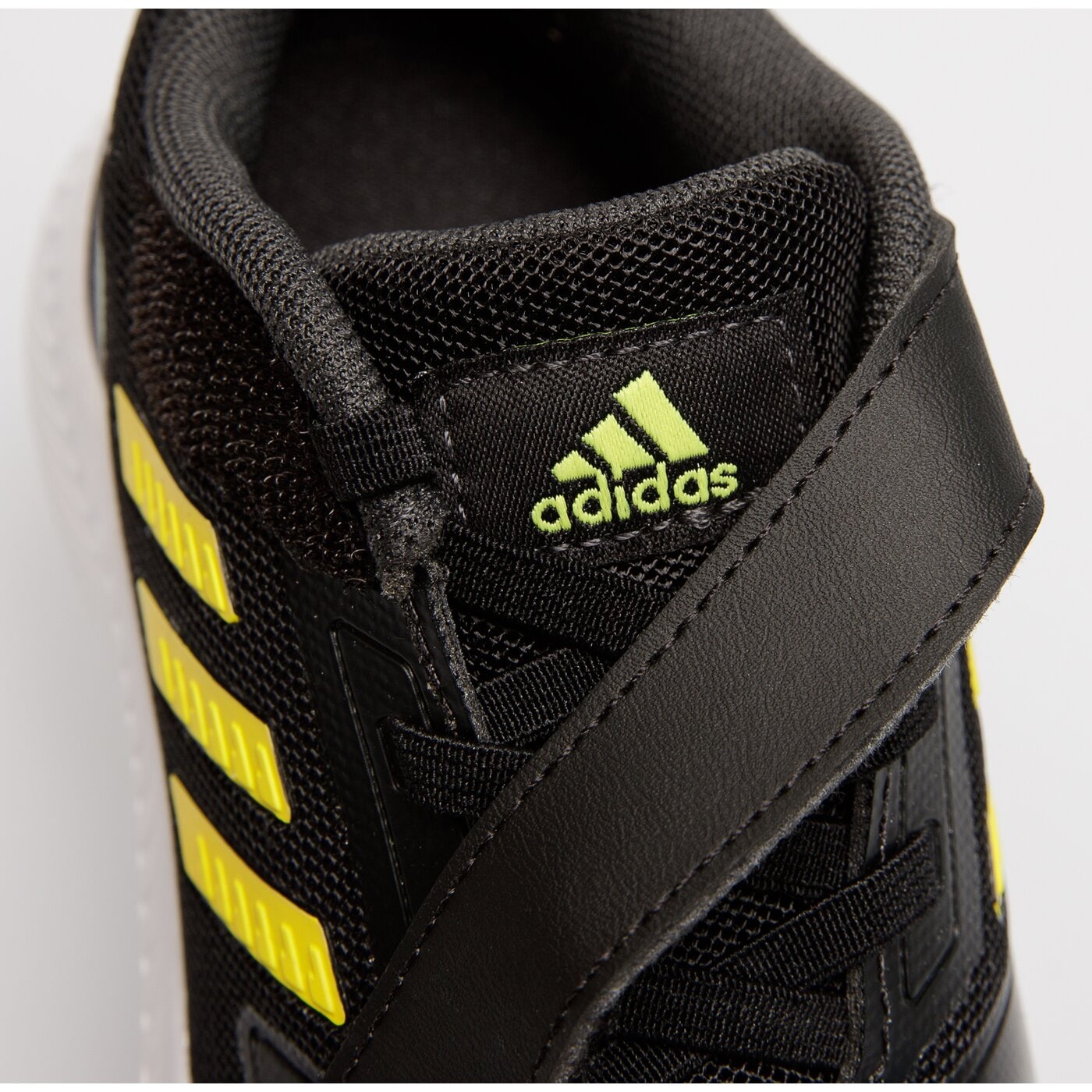 Детски маратонки ADIDAS RUNFALCON 2.0 I hr1400 цвят черен