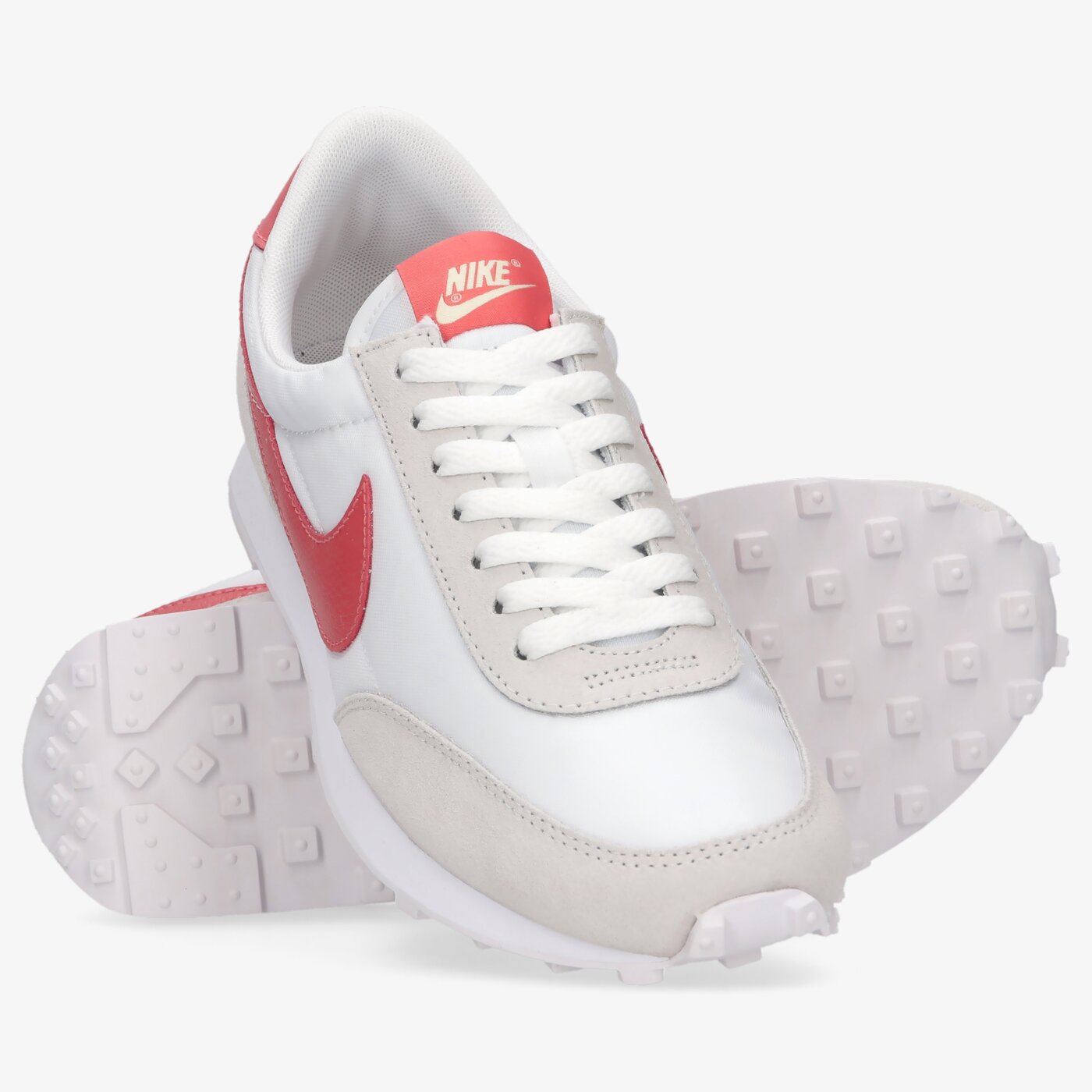 Дамски маратонки NIKE DAYBREAK ck2351-108 цвят бял