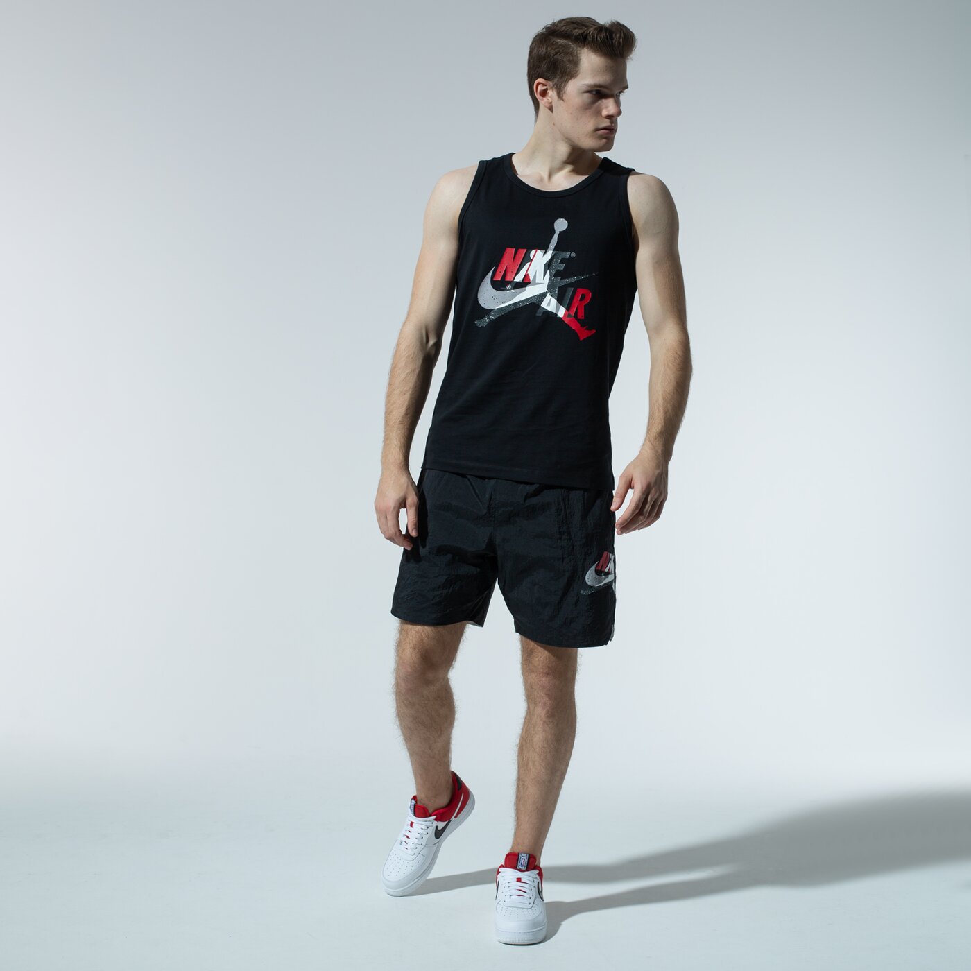 Мъжки къси панталони JORDAN ШОРТИ M J 7" JUMPMAN POOLSIDE SHORT cz8522-010 цвят черен