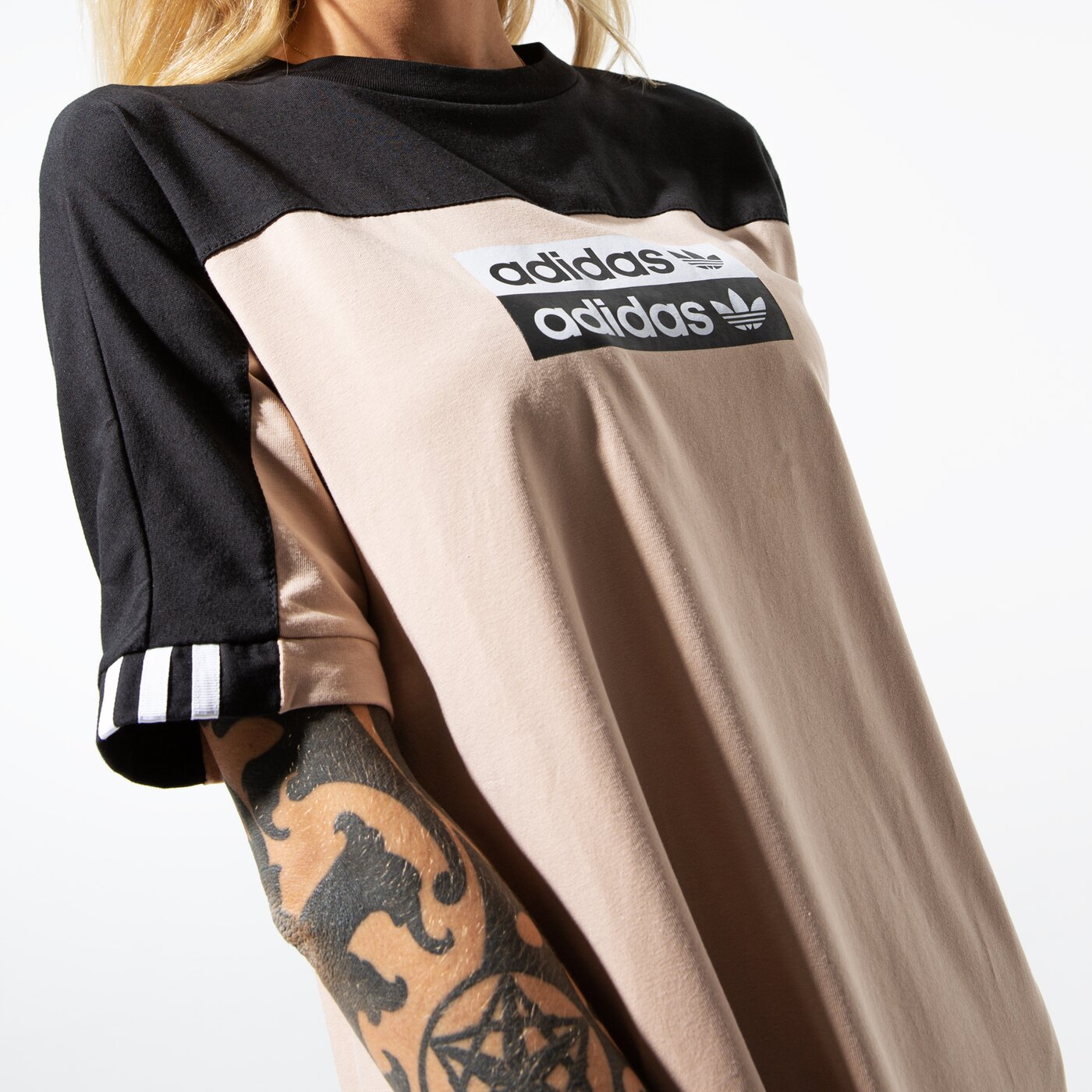 Adidas РОКЛЯ Vocal Tee АНЦУГs Ec0774 Дамски Цвят розов Модни Рокли и