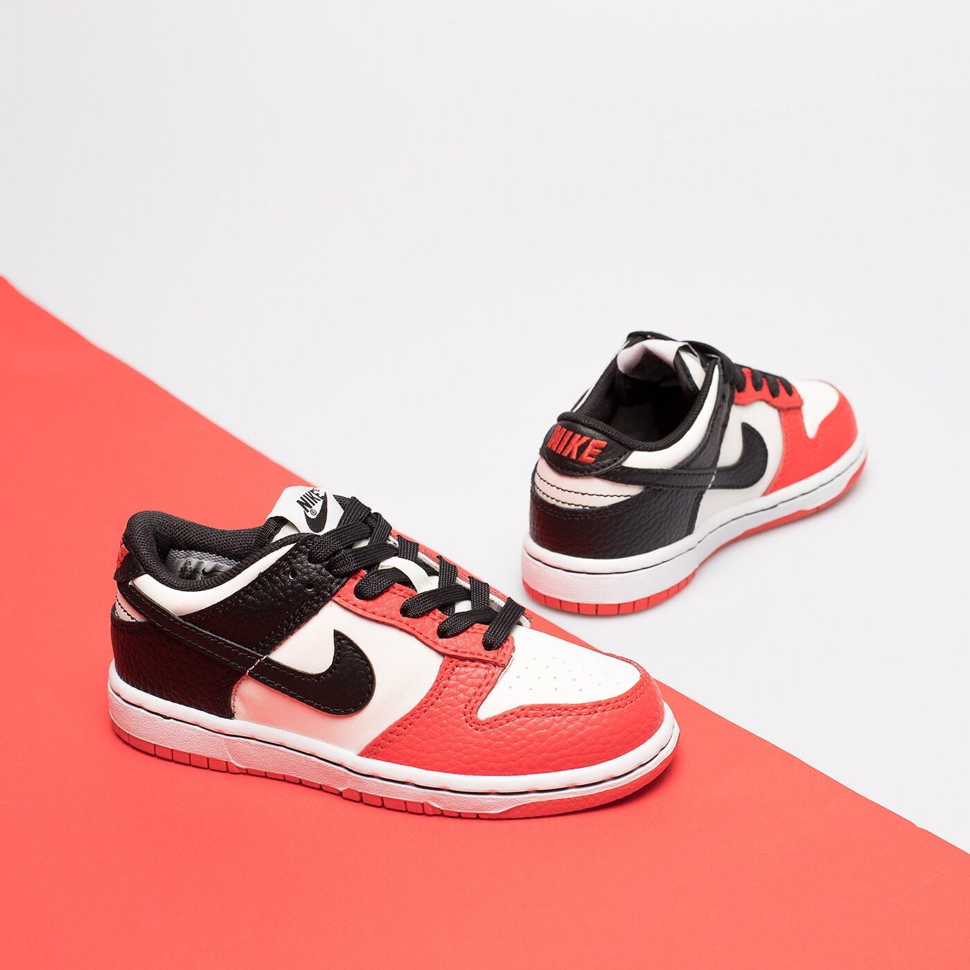 Детски маратонки NIKE DUNK LOW  dc9564-100 цвят бял