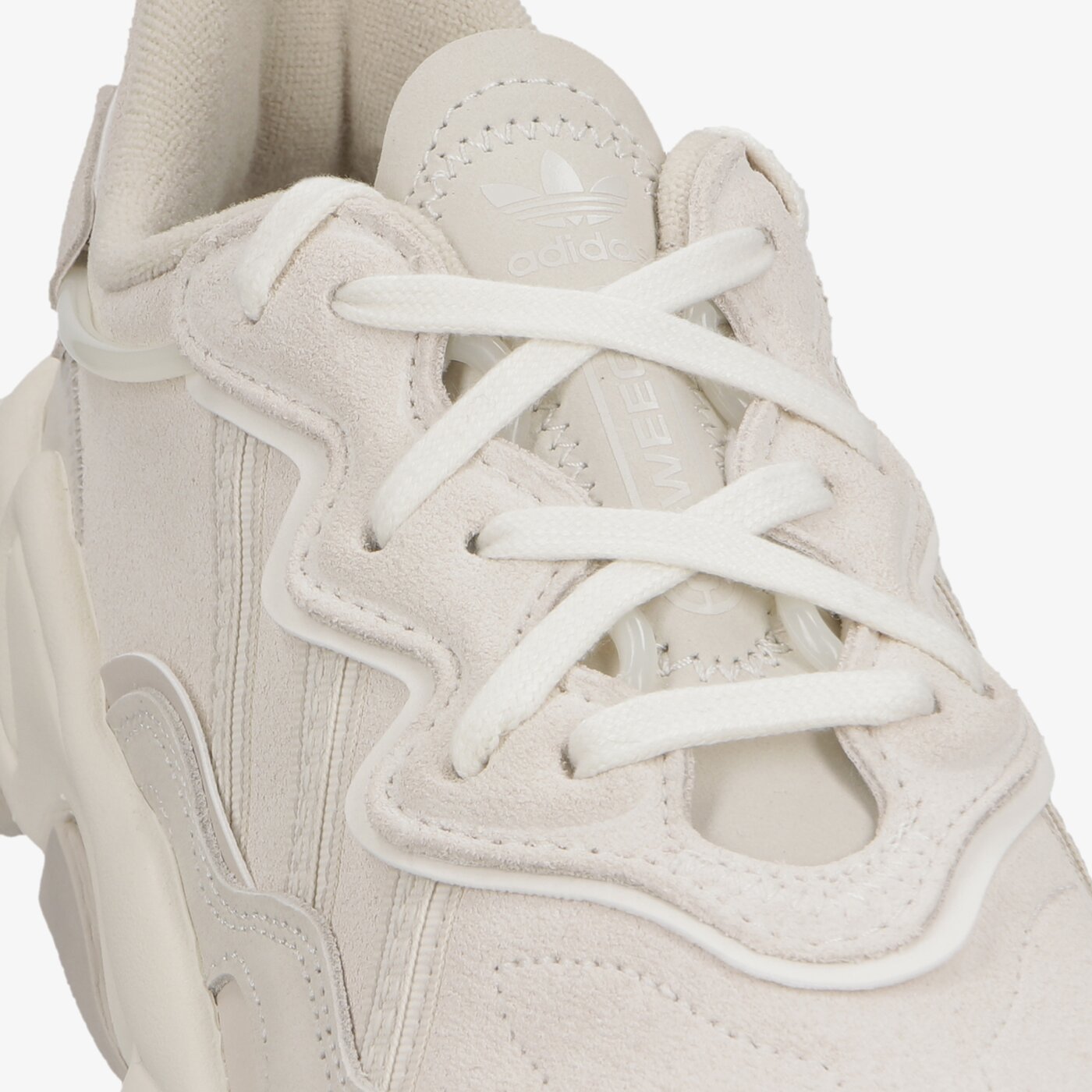 Дамски маратонки ADIDAS OZWEEGO gy6179 цвят бежов