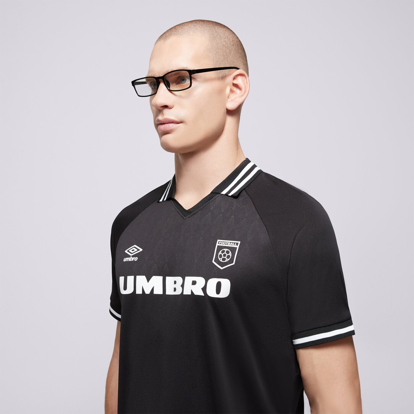 Мъжка тениска UMBRO ТЕНИСКА FOOTBALL JERSEY ul125tsm85001 цвят черен