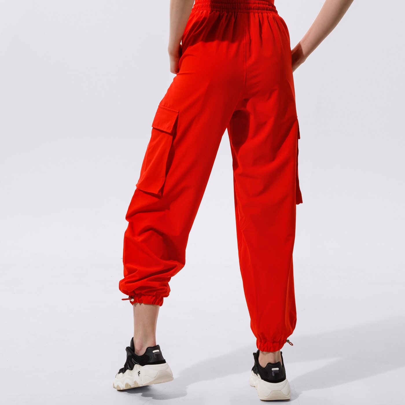 Дамски панталони ELLESSE ПАНТАЛОНИ ROSANA TRACK PANT RED sgi11088823 цвят червен