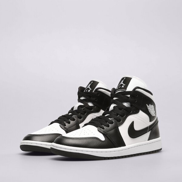 Дамски маратонки WMNS AIR JORDAN 1 MID 365 dv0991-101 цвят черен