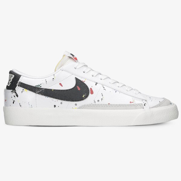 Мъжки маратонки NIKE BLAZER LOW '77 dj1517-100 цвят черен