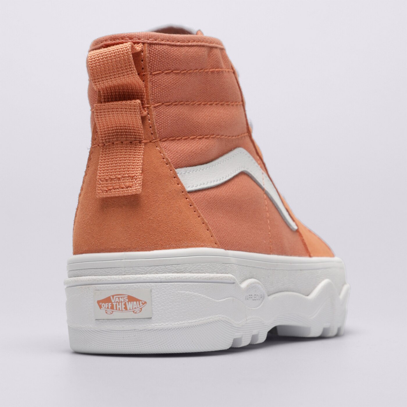 Дамски маратонки VANS UA SENTRY SK8-HI WC vn0a4bvwbm51 цвят оранжев