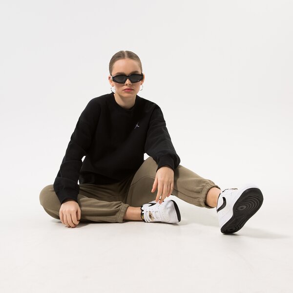Дамски суичър JORDAN ESSENTIAL CREW SWEATSHIRT  dq4462-010 цвят черен