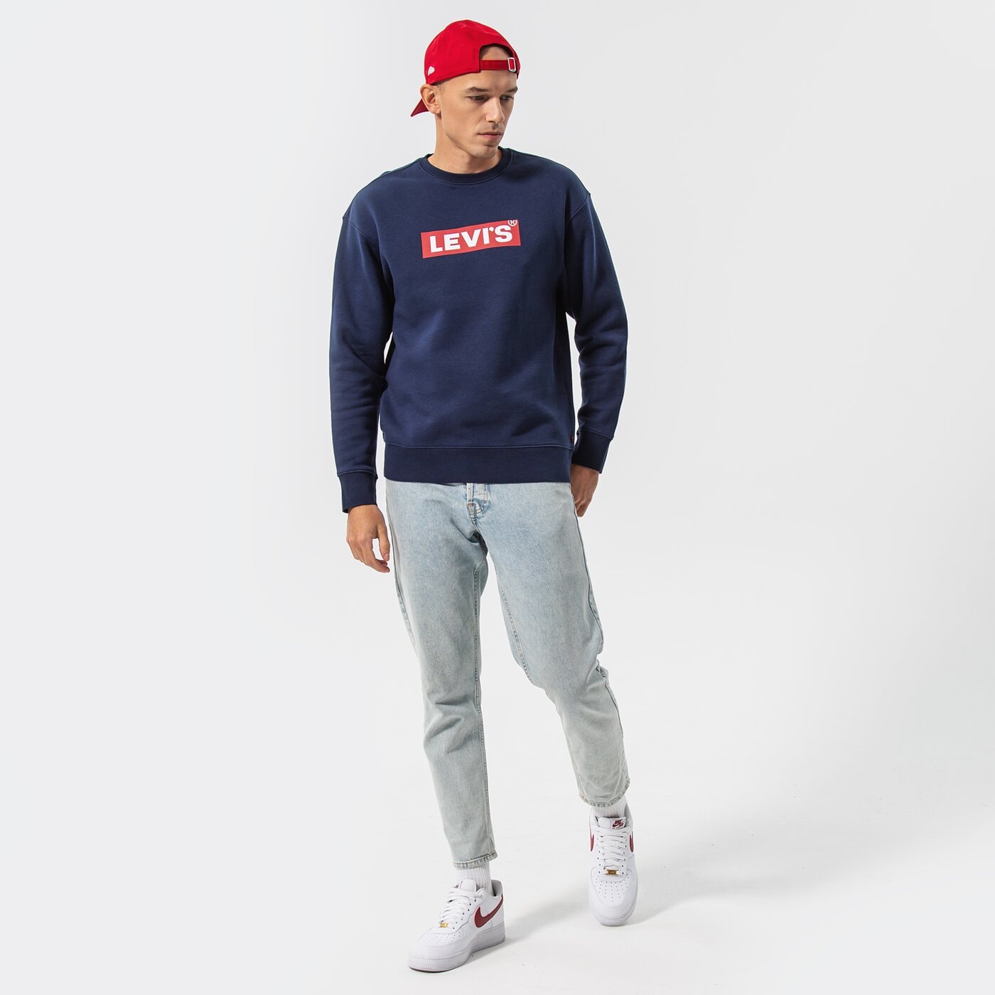 Мъжки суичър LEVI'S СУИТЧЪР T3 RELAXED GRAPHIC CREW 39134-0031 цвят тъмносин