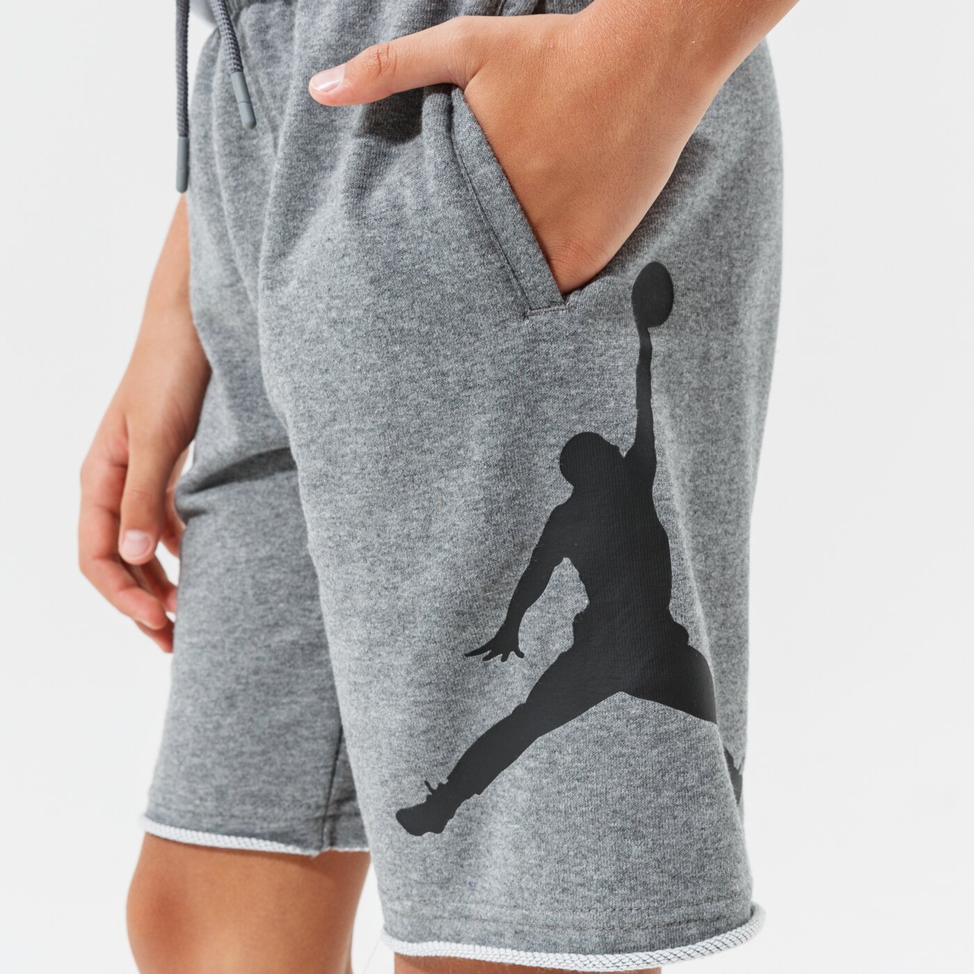 JORDAN ШОРТИ JDB JUMPMAN AIR FLEECE SHORT BOY 956129-geh цвят сив