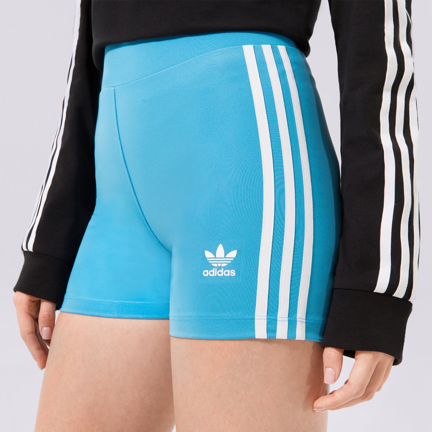 Дамски къси панталони ADIDAS ШОРТИ HC1959 hc1959 цвят син