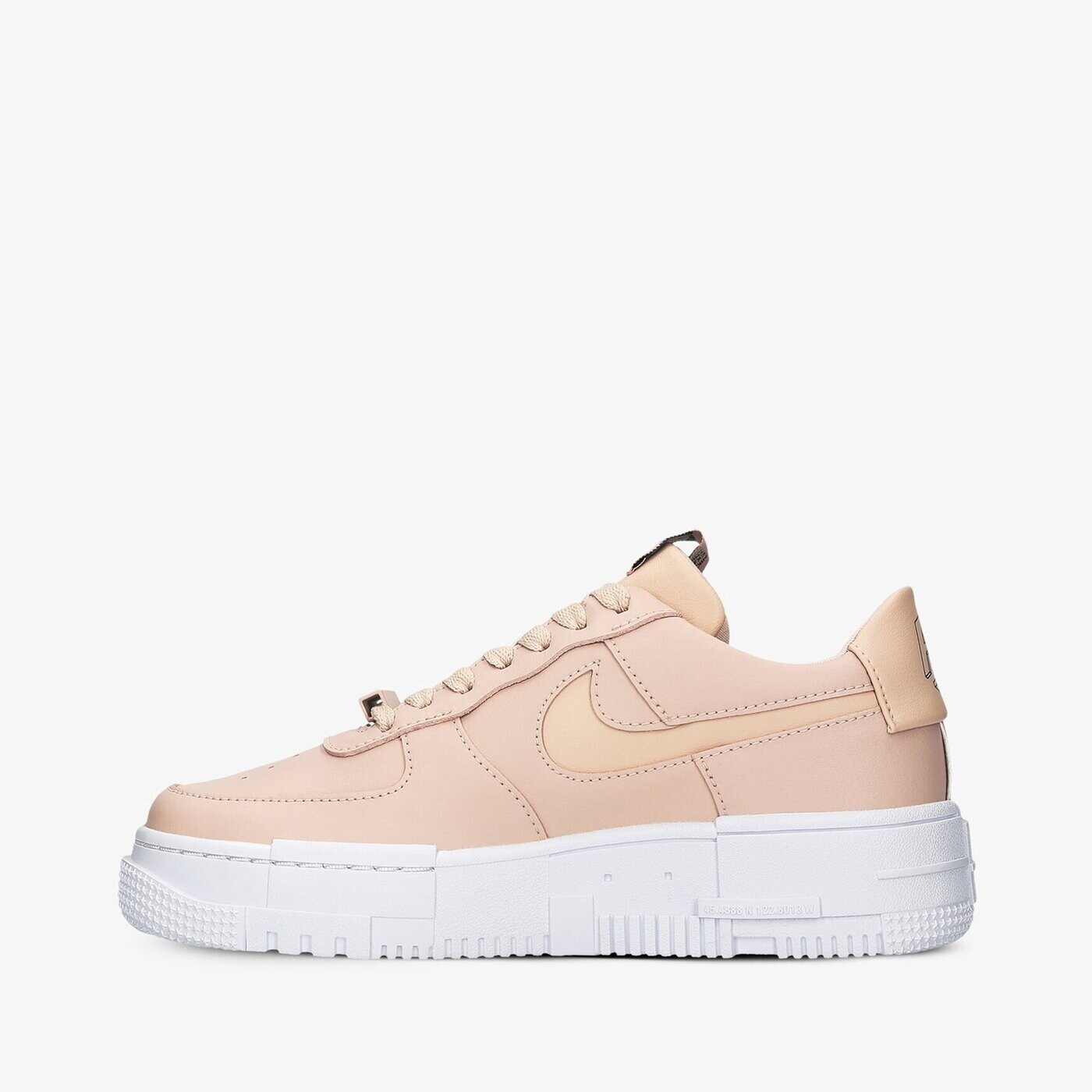 Дамски маратонки NIKE AIR FORCE 1 PIXEL ck6649-200 цвят бежов