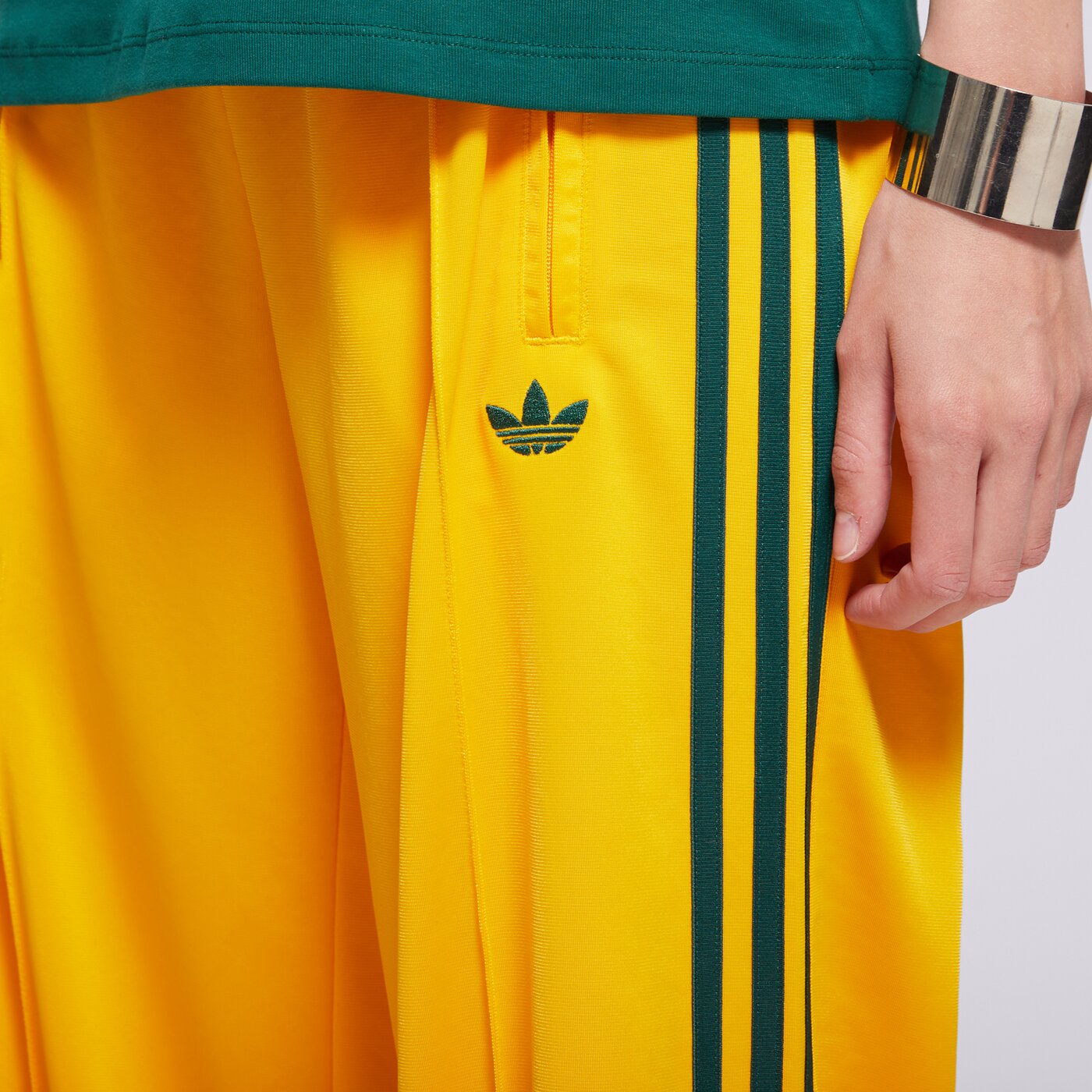 Дамски панталони ADIDAS ПАНТАЛОНИ FBIRD LOOSE jp2316 цвят жълт