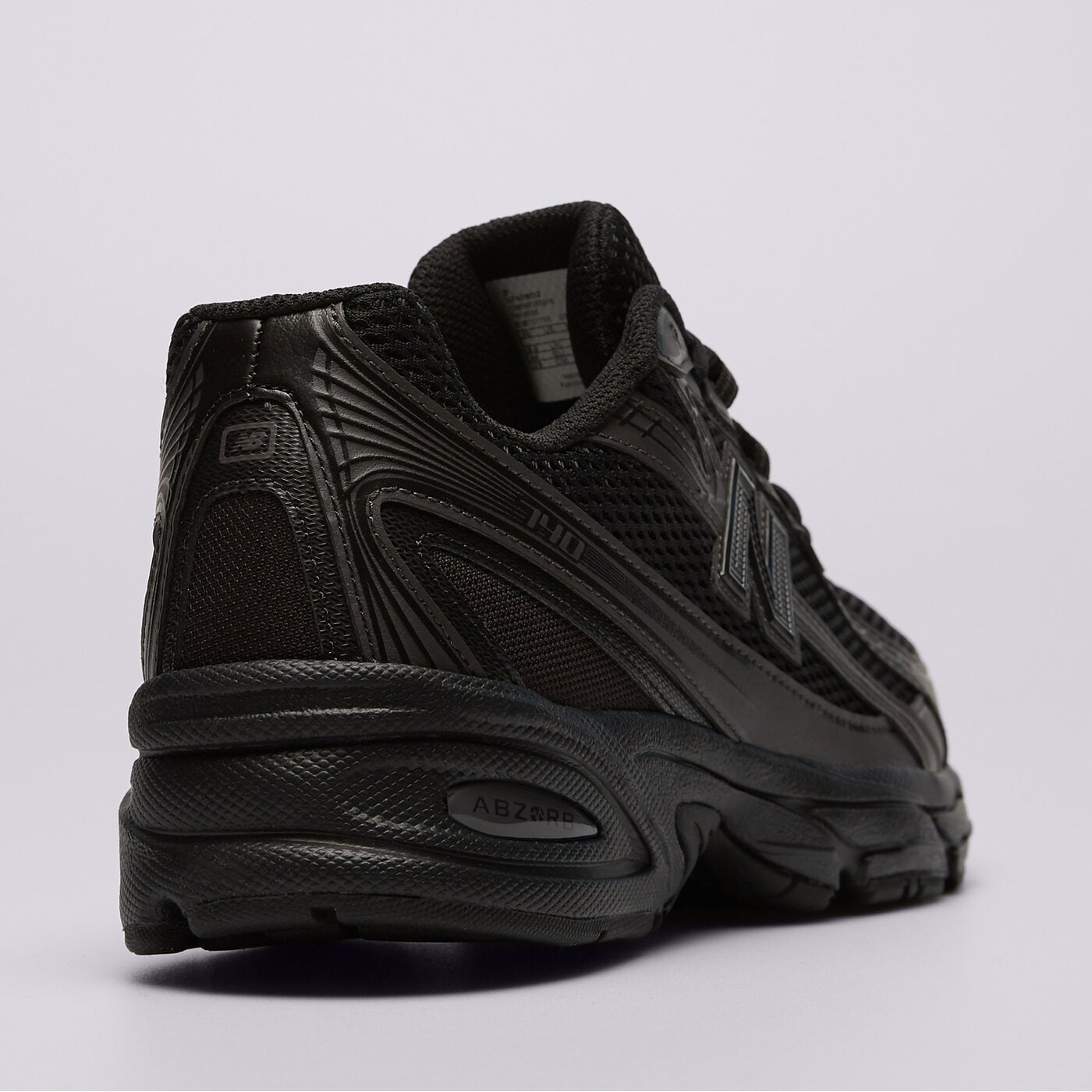 Мъжки маратонки NEW BALANCE U740 u740bo2 цвят черен