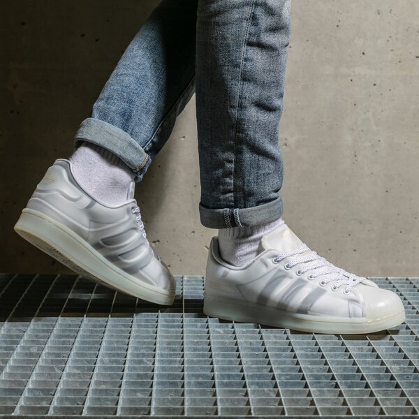 Мъжки маратонки ADIDAS SUPERSTAR FUTURESHELL h00196 цвят черен