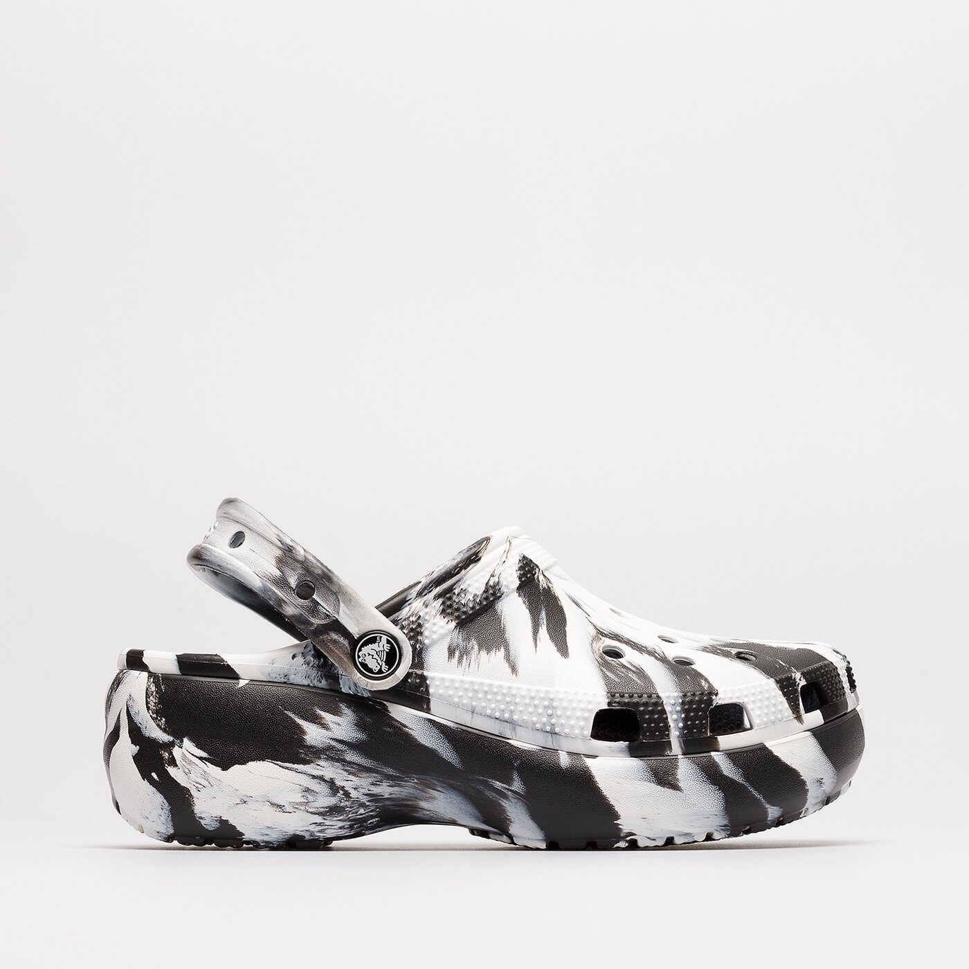 Дамски чехли и сандали CROCS PLATFORM MARBLED 207176-bw цвят черен