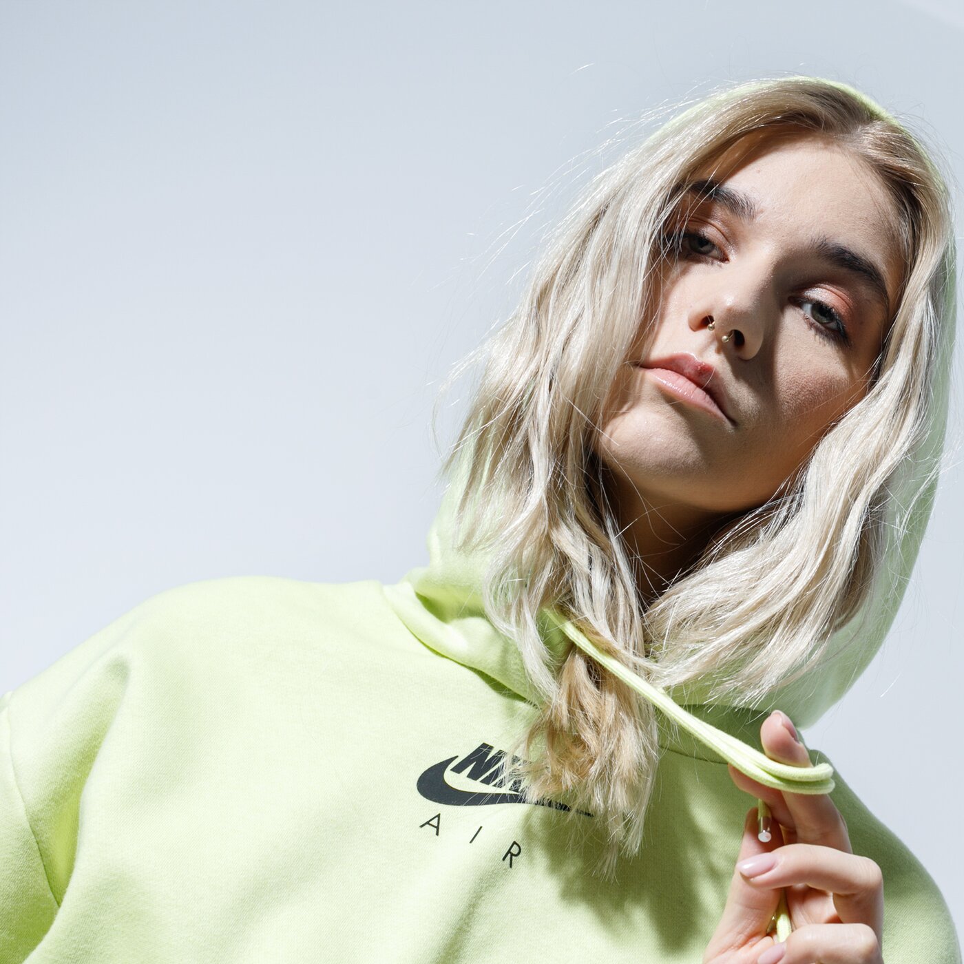 Дамски суичър NIKE СУИТЧЪР С КАЧУЛКА W NSW AIR HOODIE FLC BB cj3082-367 цвят зелен