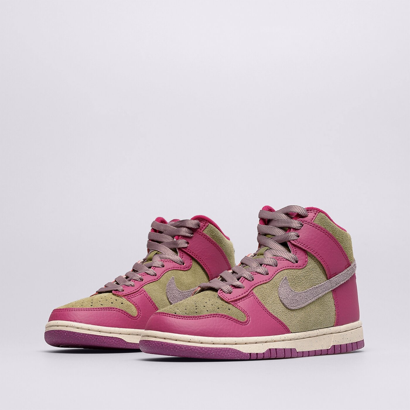 Дамски маратонки NIKE WMNS DUNK HIGH fb1273500 цвят каки