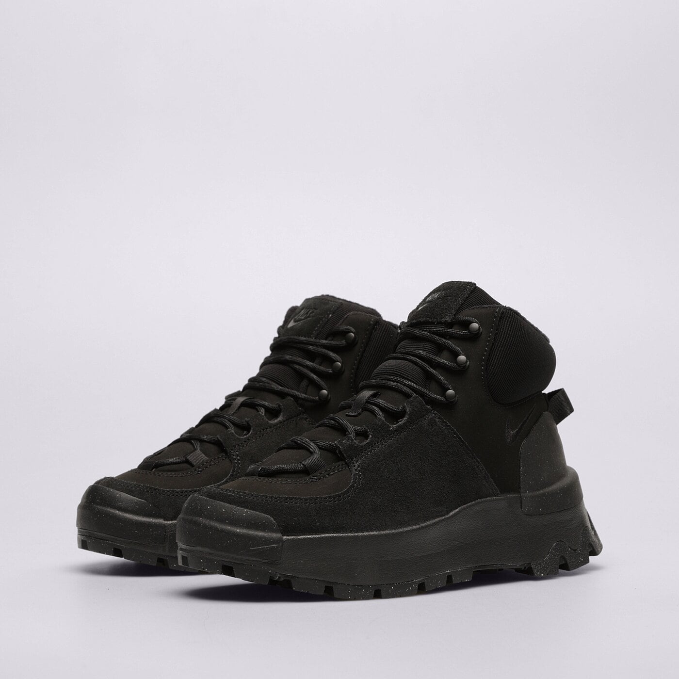 Дамски маратонки NIKE CITY CLASSIC BOOT dq5601-003 цвят черен