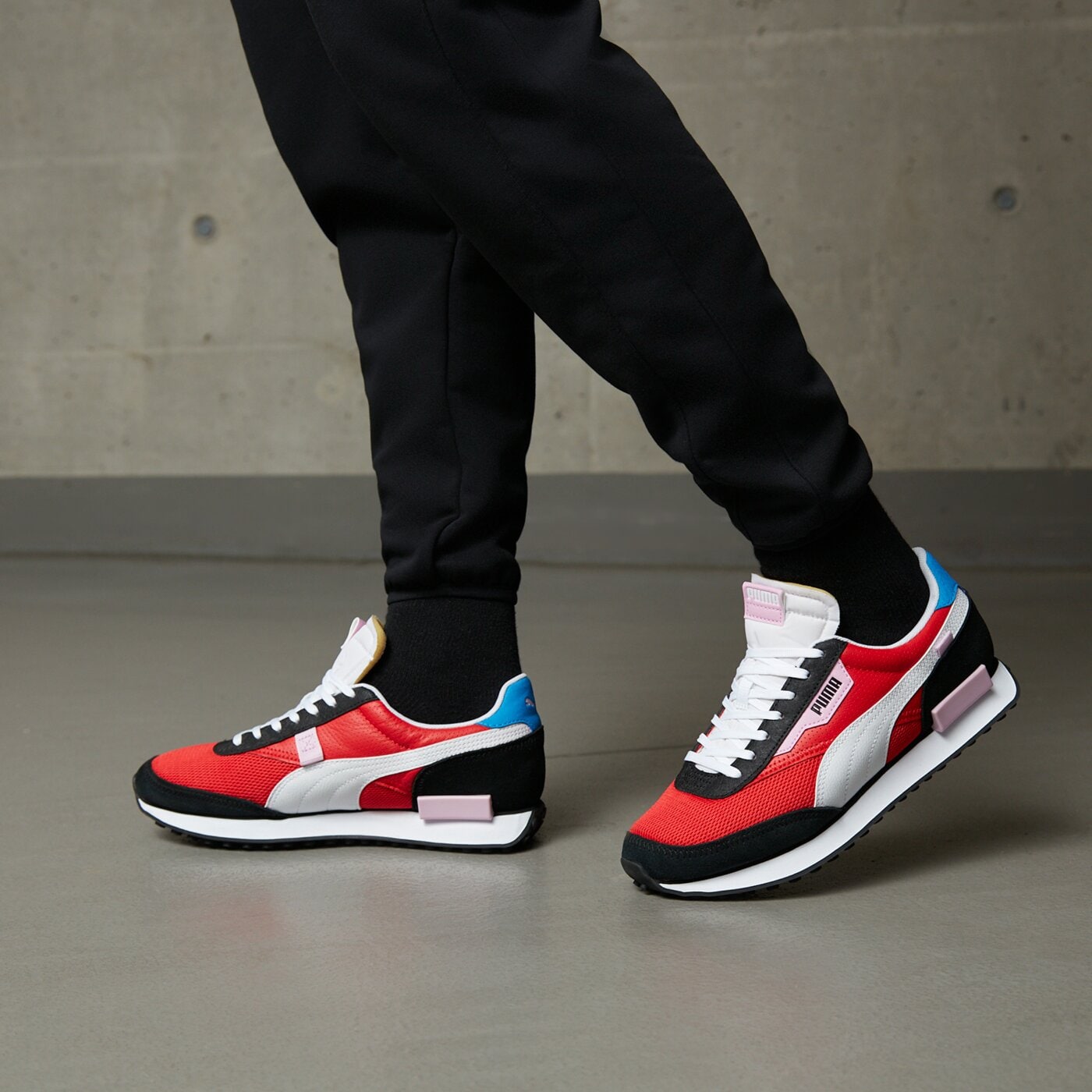 Мъжки маратонки PUMA FUTURE R.DARE TO 383272-02 цвят червен