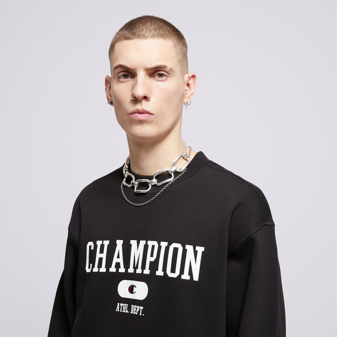 Мъжки суичър CHAMPION СУИТЧЪР CREWNECK SWEATSHIRT 220431kk001 цвят черен