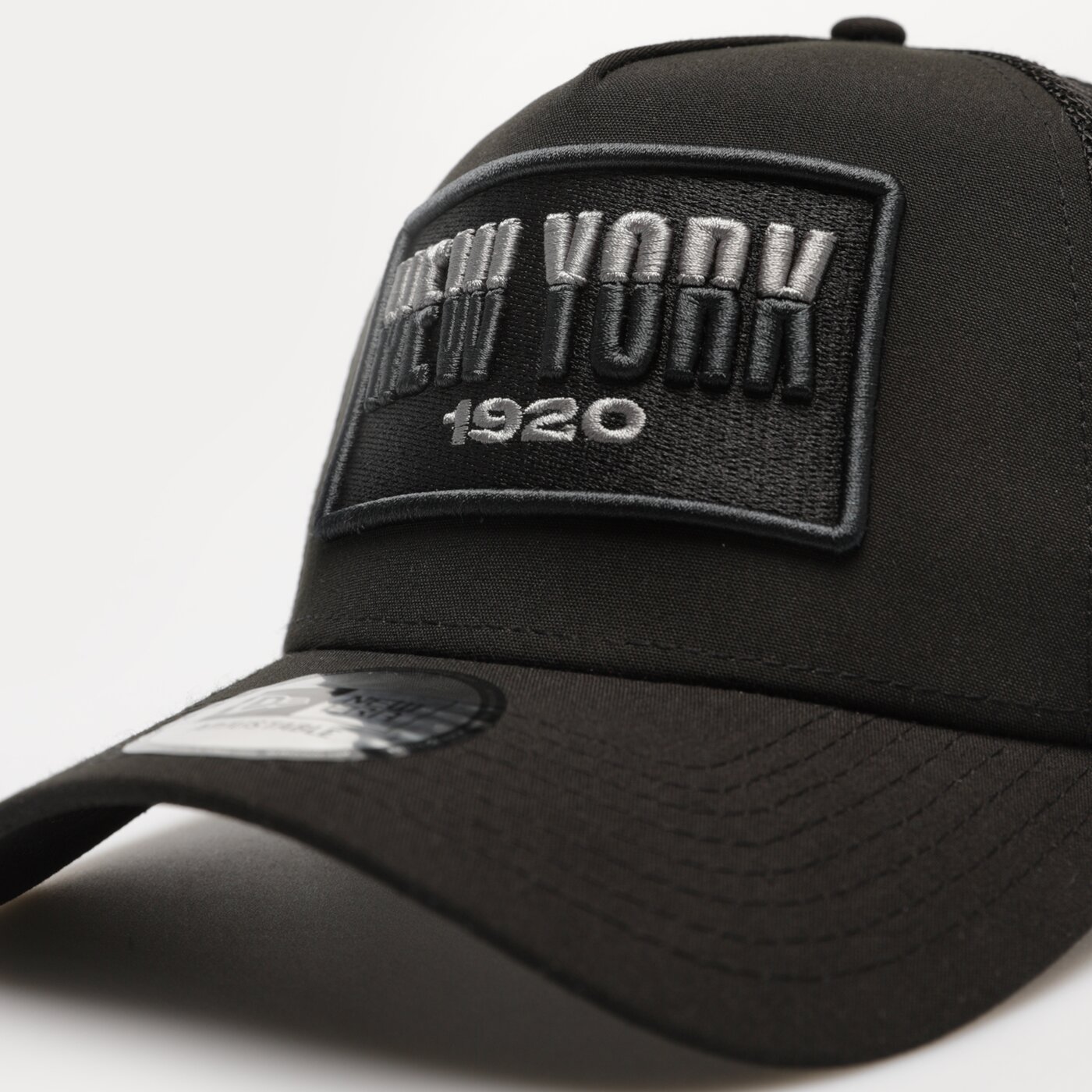 Мъжка шапка с козирка NEW ERA ШАПКА USA STATE TRUCKER NONE 60358078 цвят черен