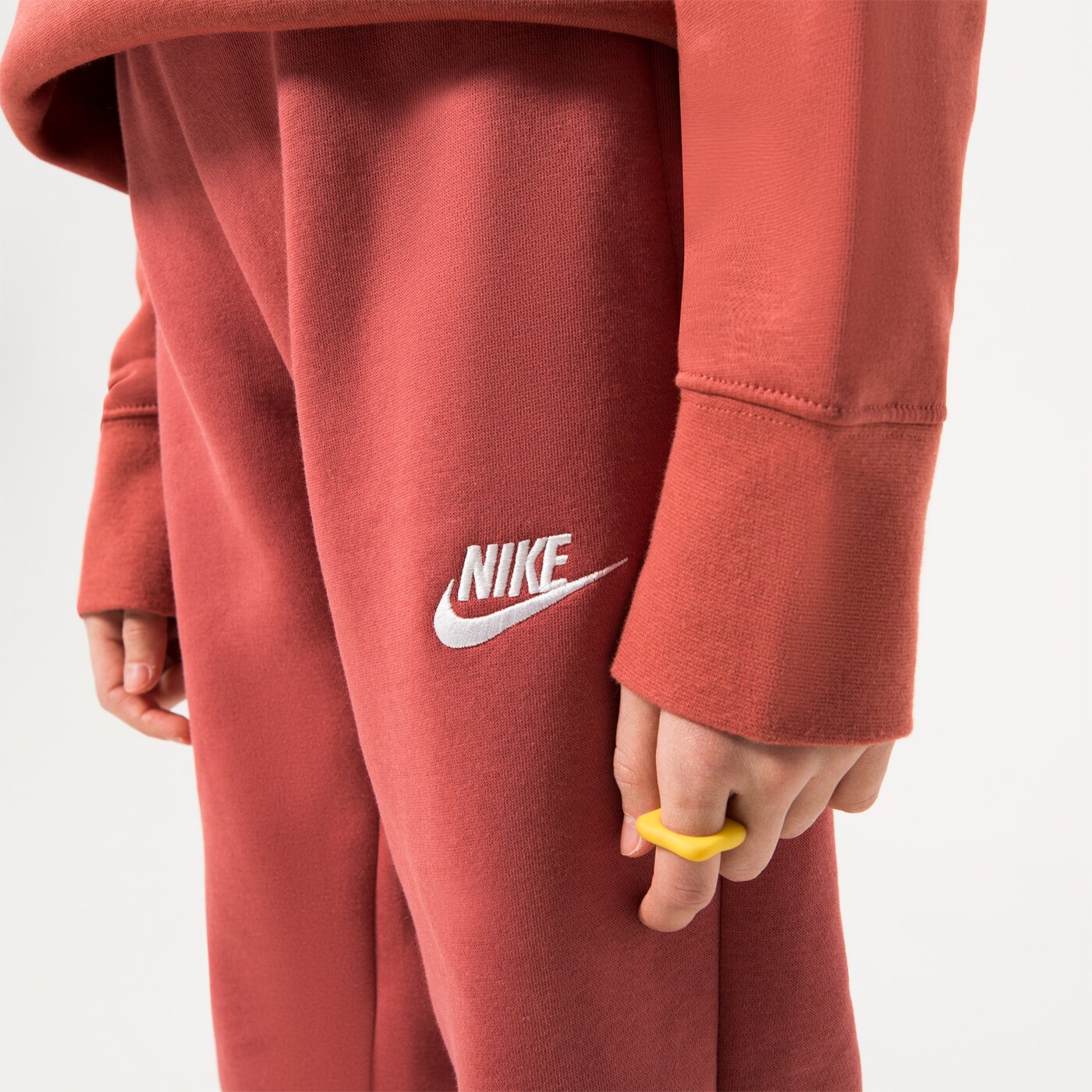 Детски панталони NIKE ПАНТАЛОНИ SPORTSWEAR CLUB FLEECE GIRL dc7207-691 цвят розов