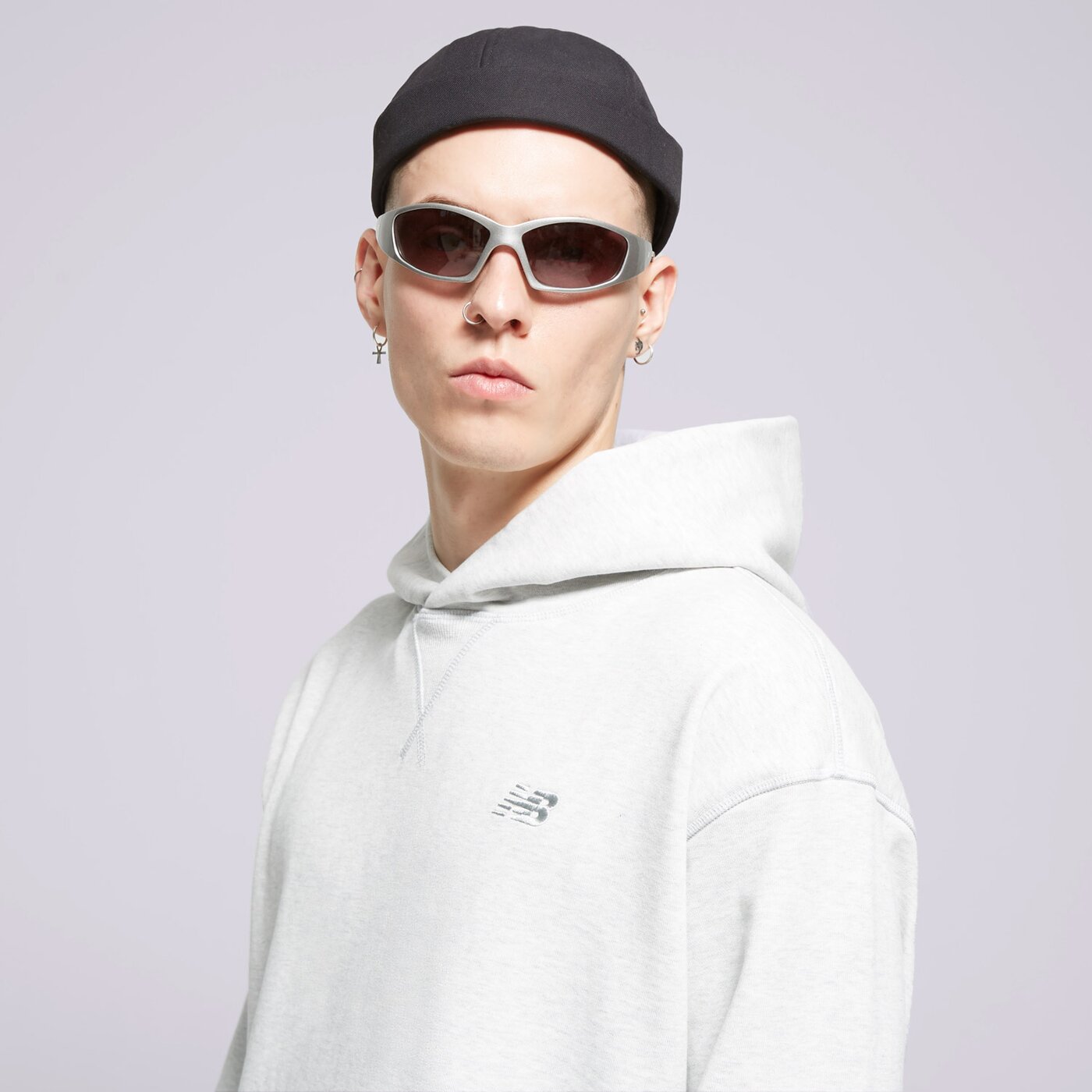 Мъжки суичър NEW BALANCE СУИТЧЪР С КАЧУЛКА ATHLETICS mt41534ahh цвят сив