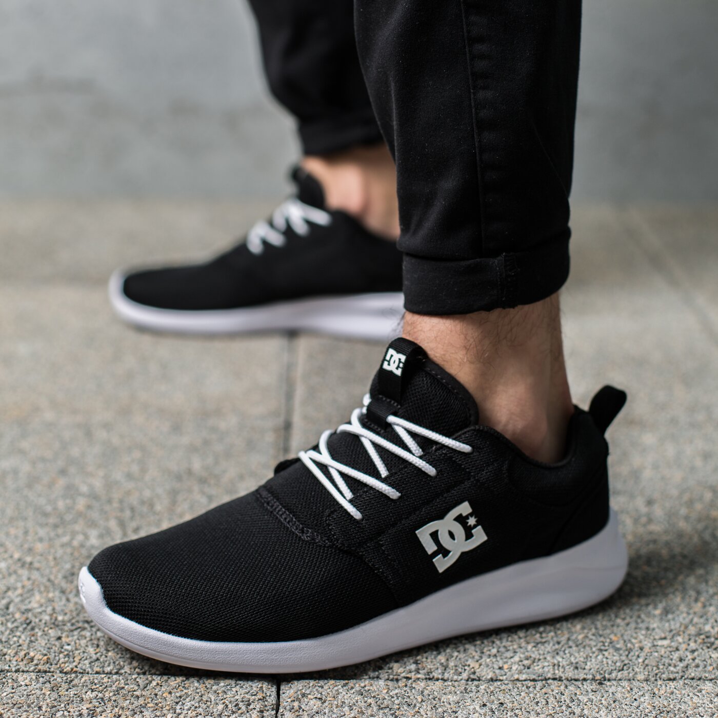 Мъжки маратонки DC MIDWAY adys700097bkw цвят черен