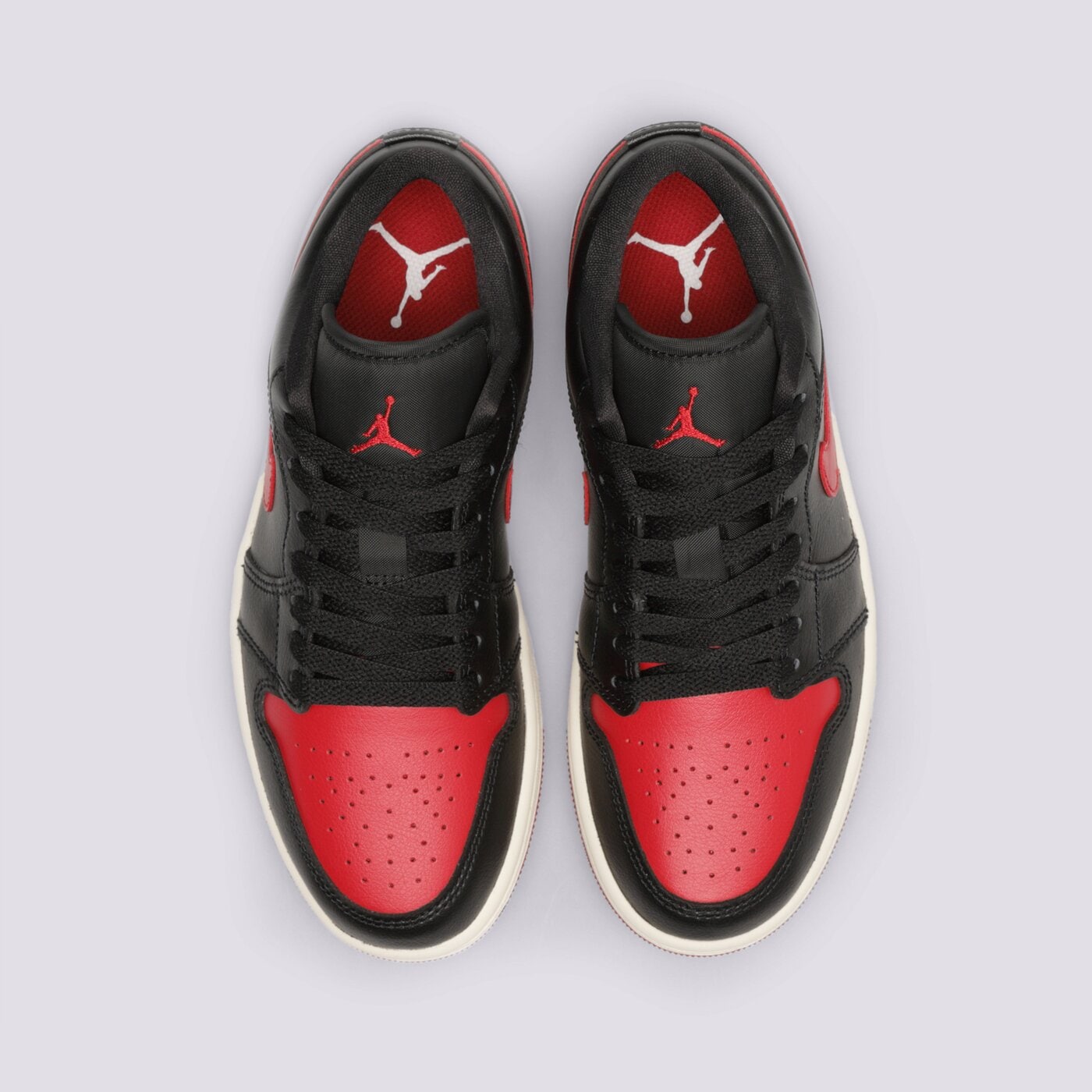 Дамски маратонки AIR JORDAN 1 LOW  dc0774-061 цвят черен