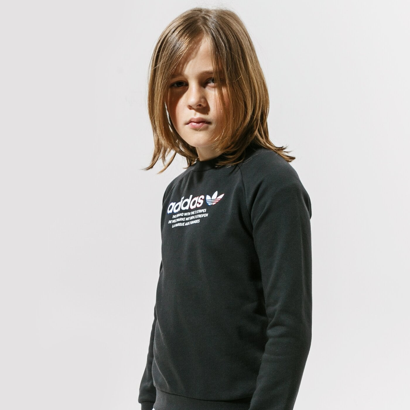 Детски суичър ADIDAS СУИТЧЪР CREW WW gn7468 цвят черен