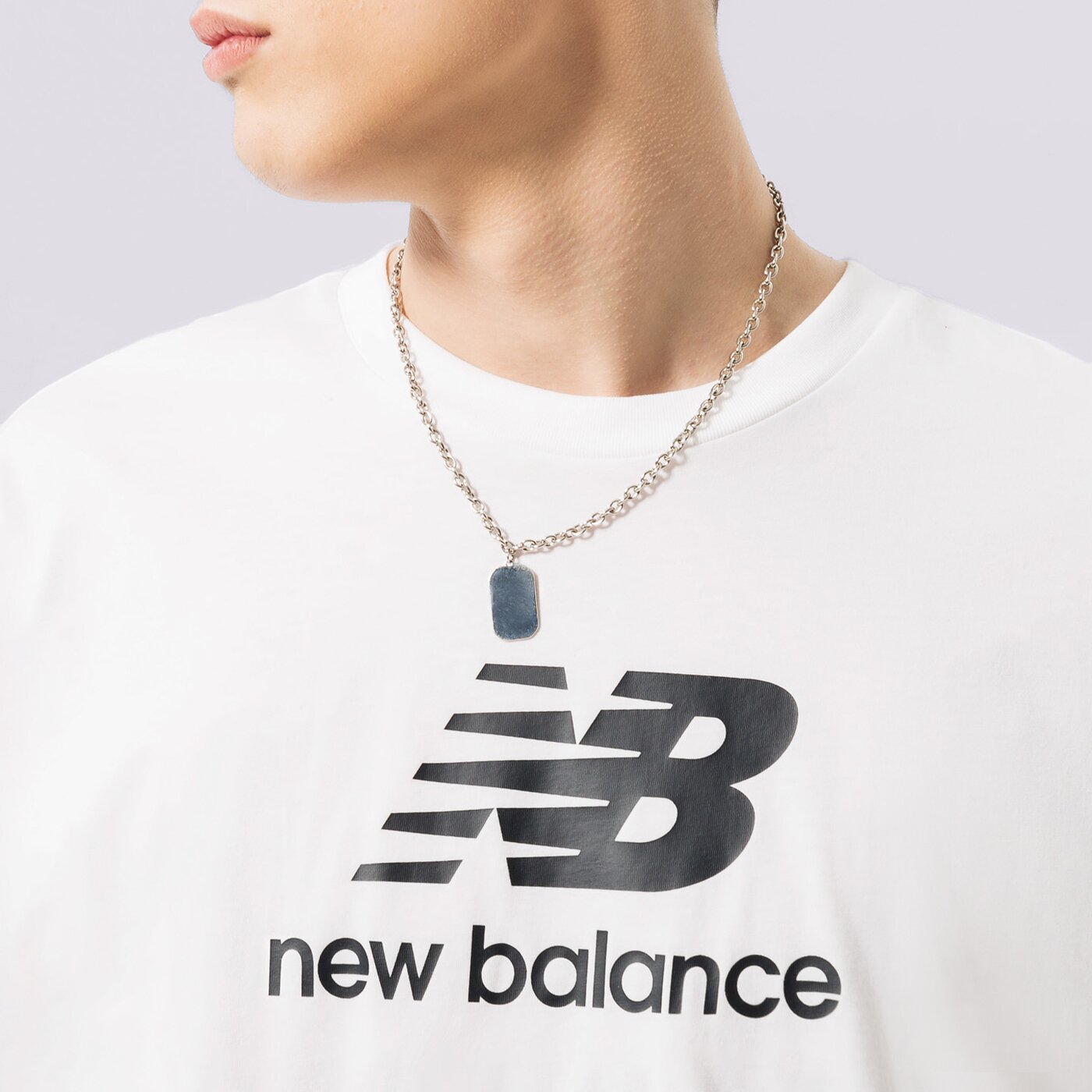 Мъжка тениска NEW BALANCE ТЕНИСКА NB ESSENTIALS LOGO TEE mt31541wt цвят бял