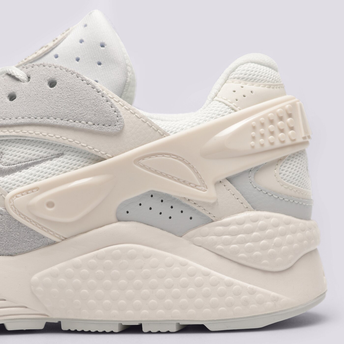 Мъжки маратонки NIKE AIR HUARACHE  dz3306-100 цвят бял