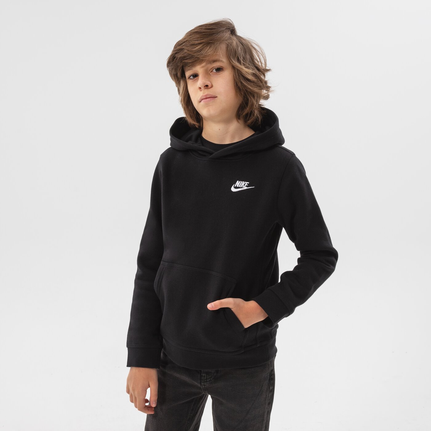 Детски суичър NIKE FRANCHISE OVERHEAD HOODIE JUNIOR BOY bv3757-011 цвят черен