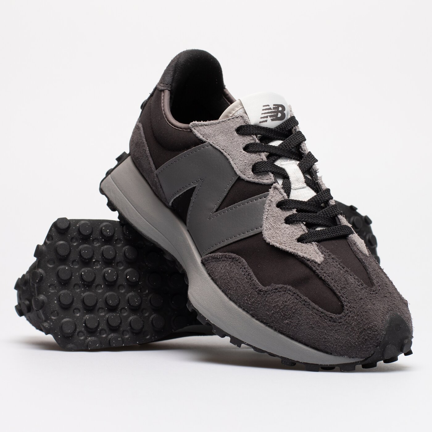 Мъжки маратонки NEW BALANCE 327  ms327grm цвят черен