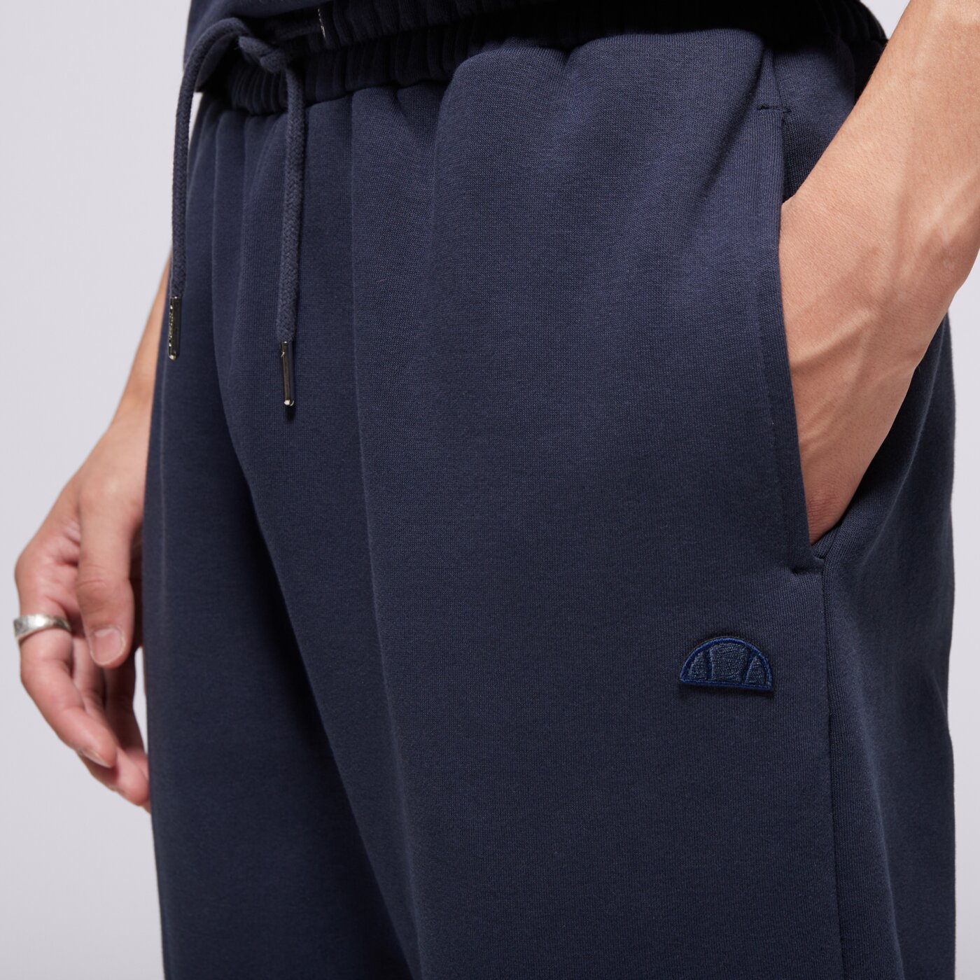 Мъжки панталони ELLESSE ПАНТАЛОНИ LOMMA JOG PANT NAVY MN smg22038481 цвят тъмносин